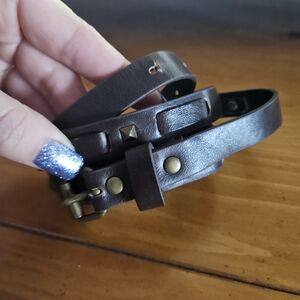 Elegant Brown Leather Women's Belt